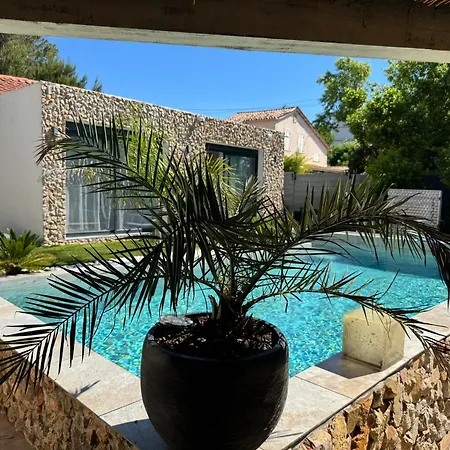 Havre De Paix Avec Prestige Cannes Luxe, Piscine Chauffée, Alarme, Caméras Parking Privée Le Cannet